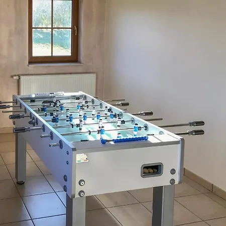 Five-bedroom Holiday In Hébergement de vacances *